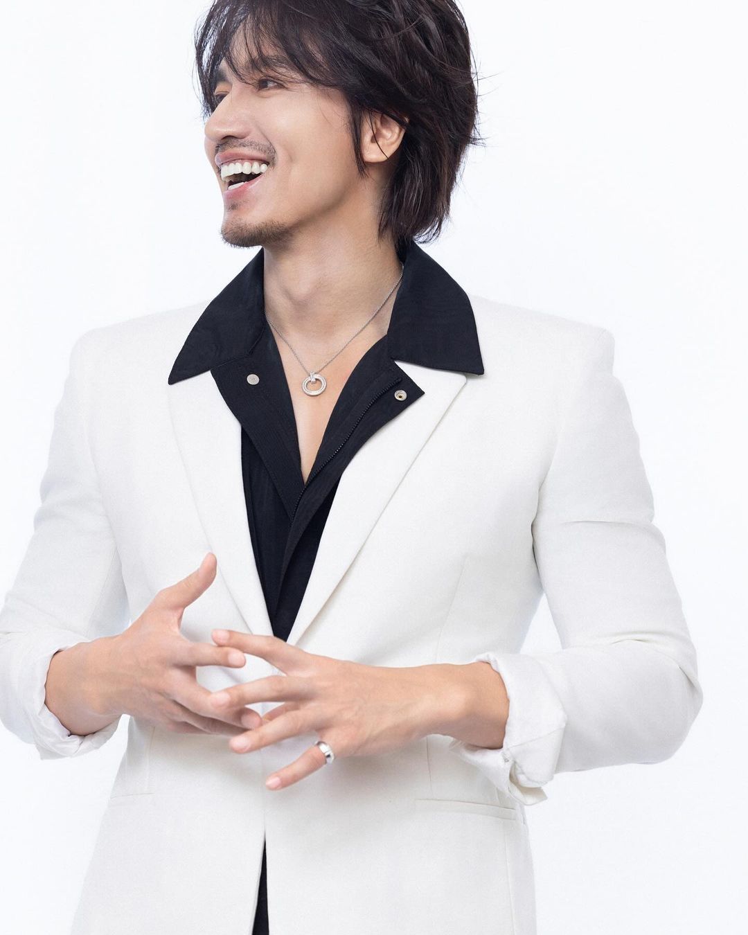 1080x1350 The Internet Reacts To Jerry Yan's 47th Birthday Photo
