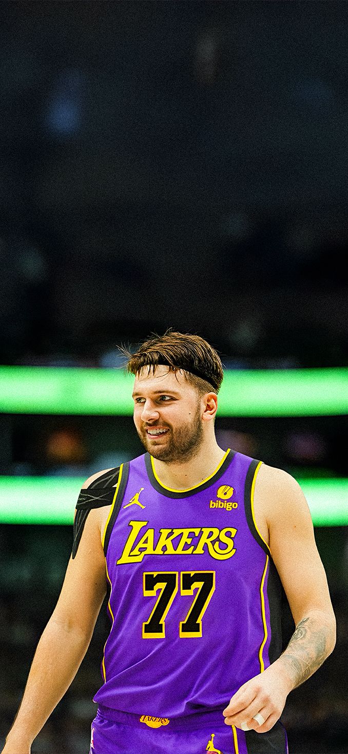 678x1470 Luka Doncic Lakers Wallpaper