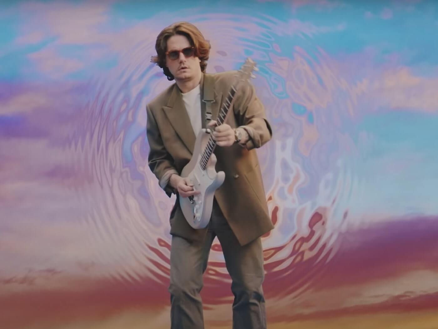 1400x1050 It's just John Mayer and his PRS Silver Sky in trippy music video for Wild Blue