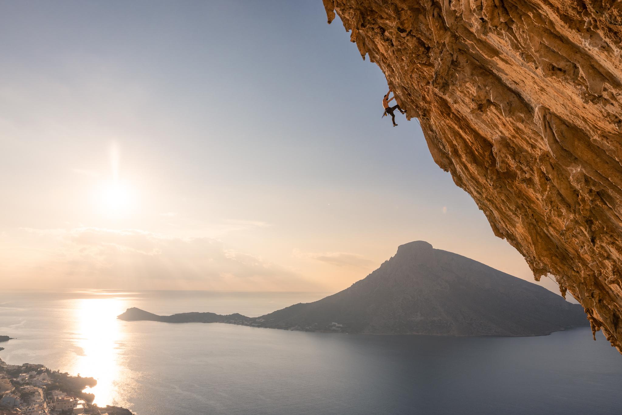 2048x1366 There's a decent reason Aegealis in Kalymnos is one of the most photographed routes of all time. Sometimes. originality is overrated, especially when the line is this good looking