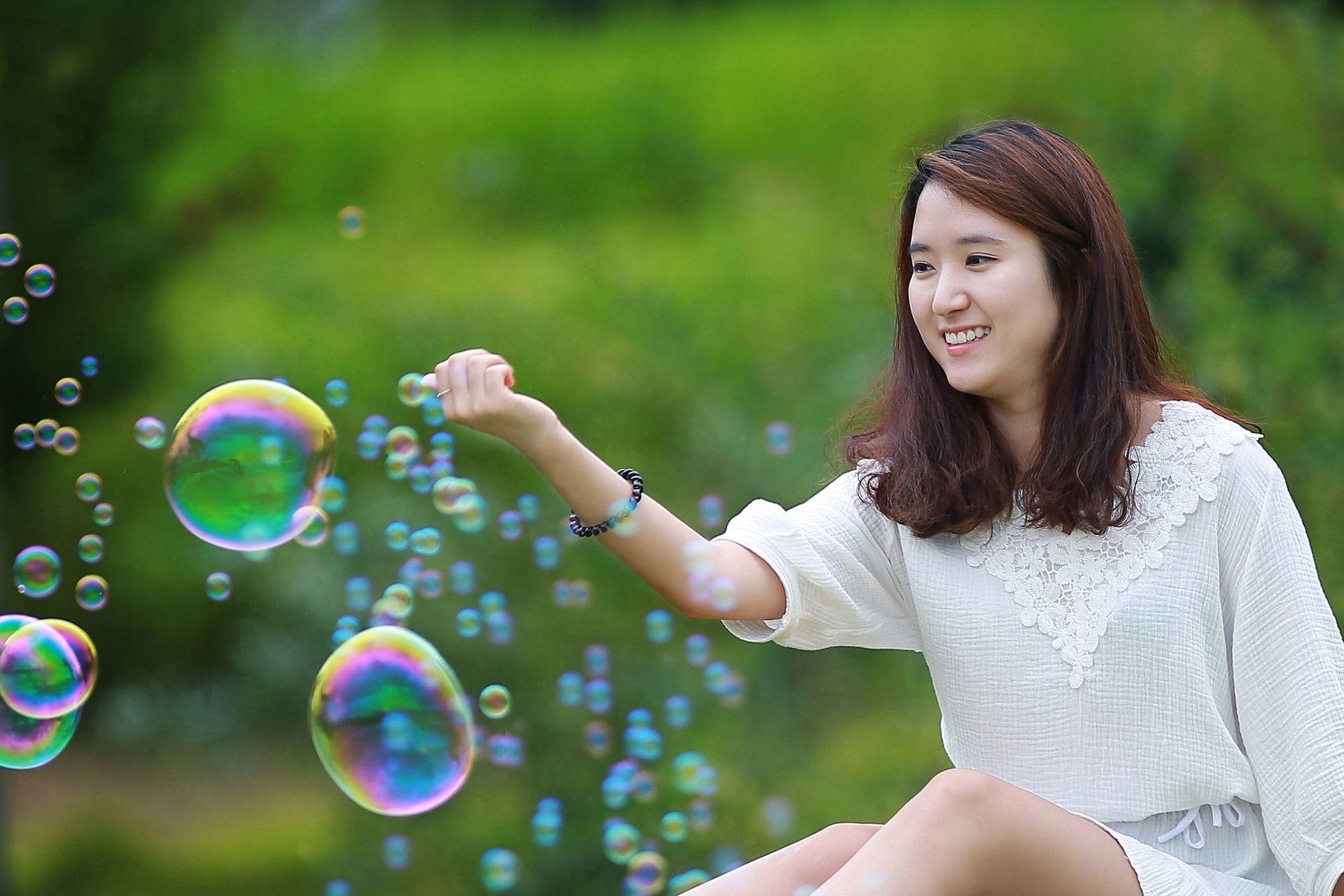 1920x1280 Korean Girl Wallpaper