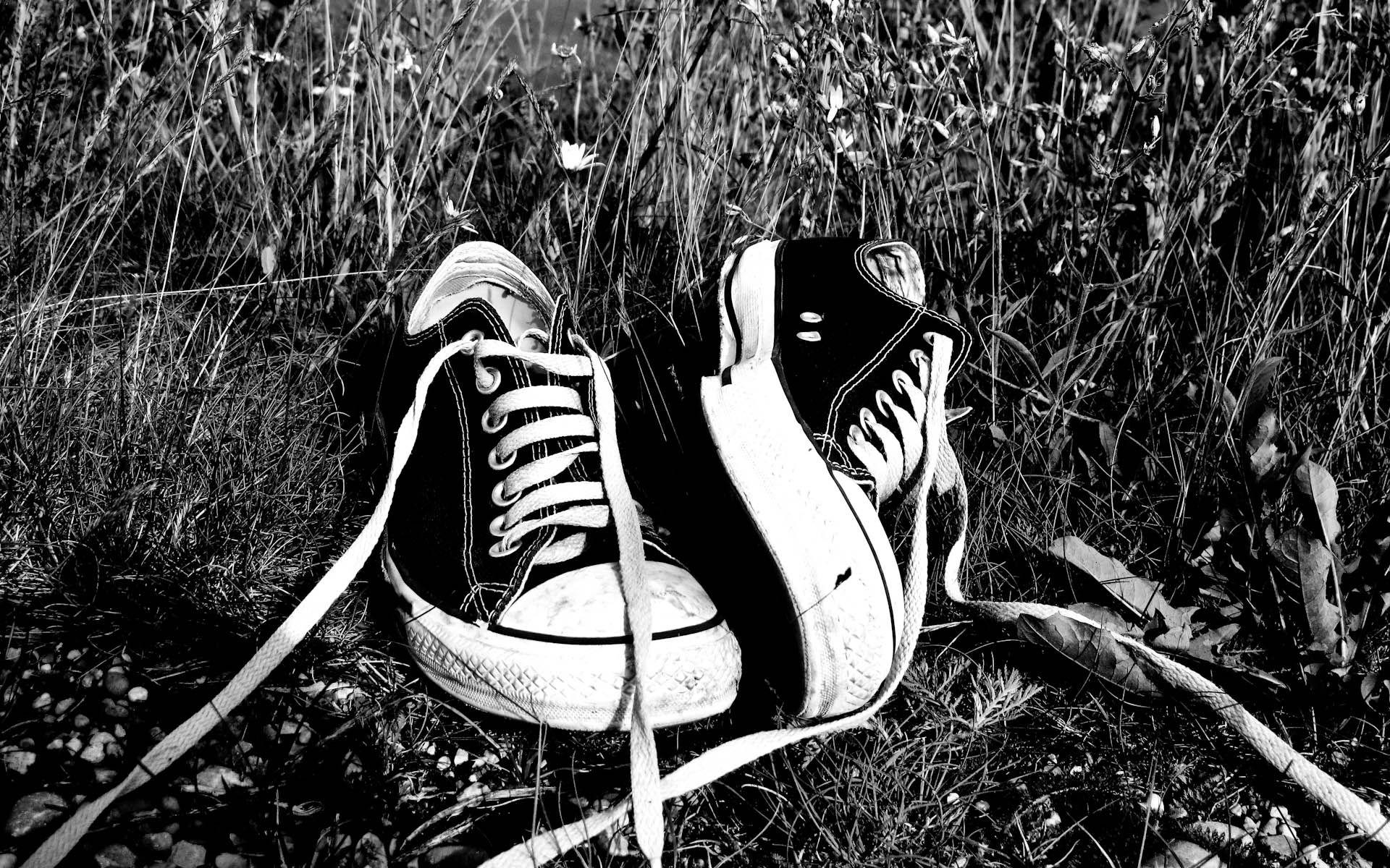 1920x1200 Awesome Converse Wallpaper