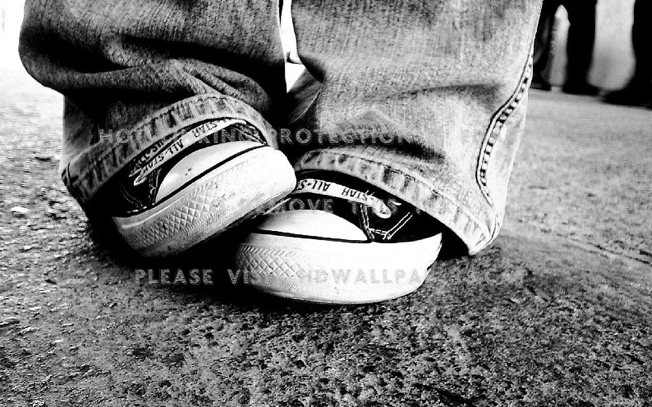 1280x800 be converse emo shoes abstract photography
