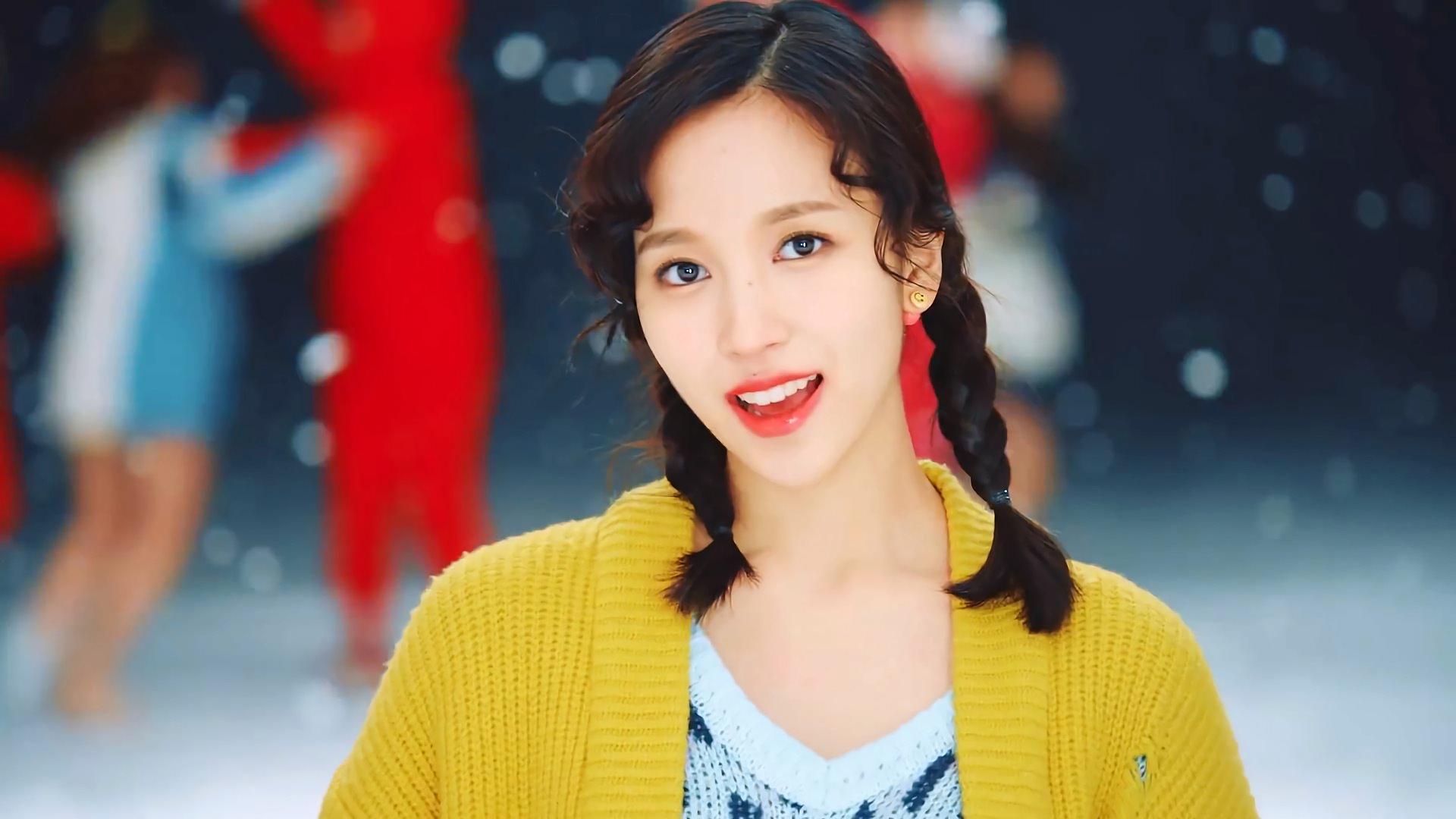 1920x1080 Mina Wallpaper