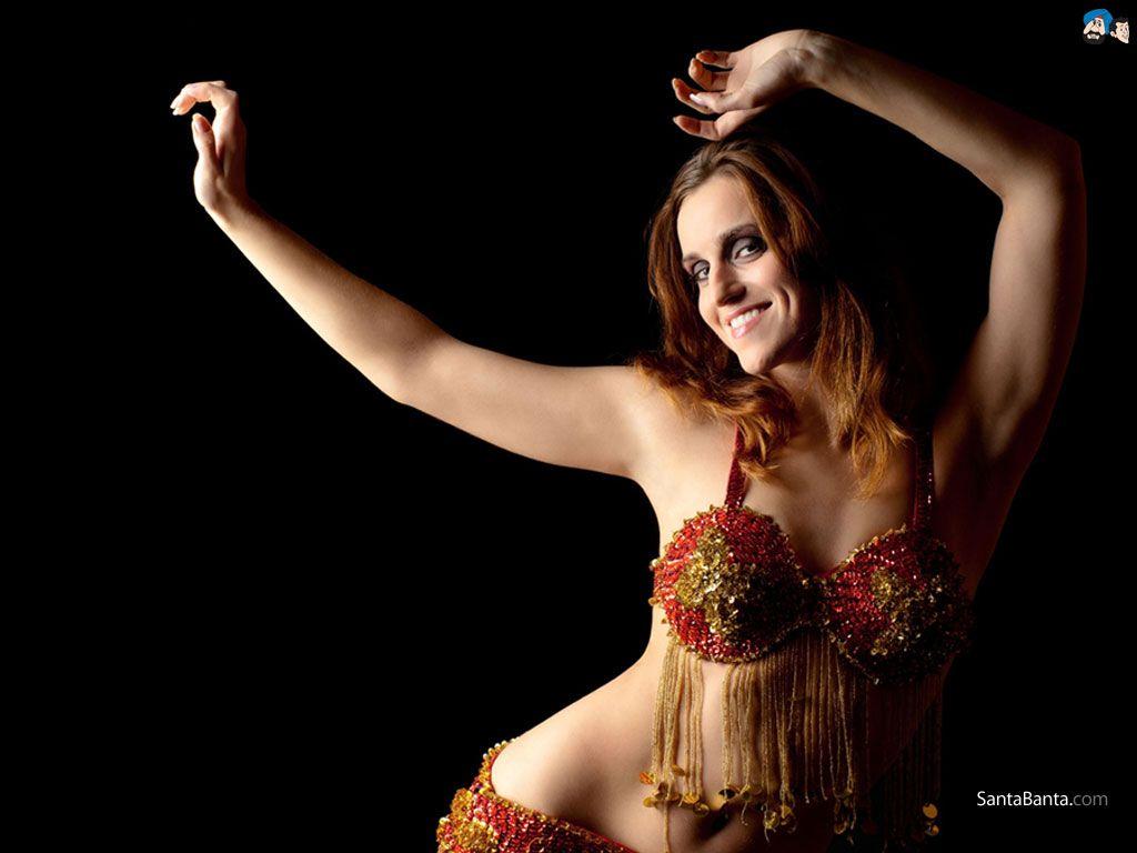1024x768 Belly Dancers Wallpaper