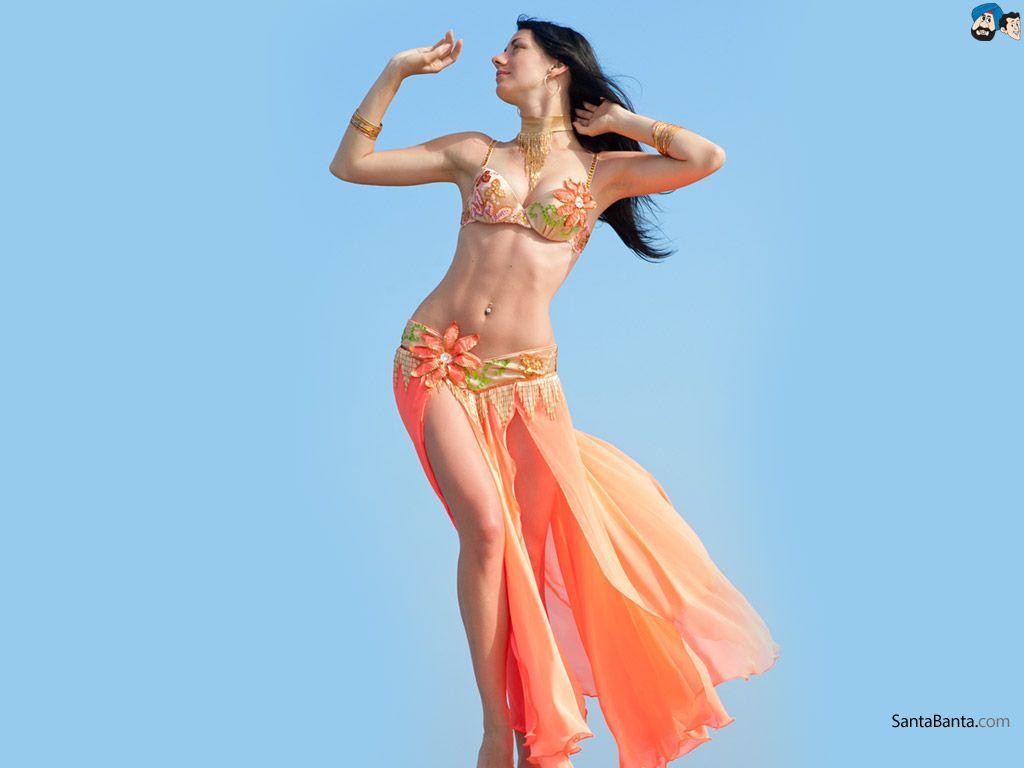 1024x768 Belly Dancers Wallpaper