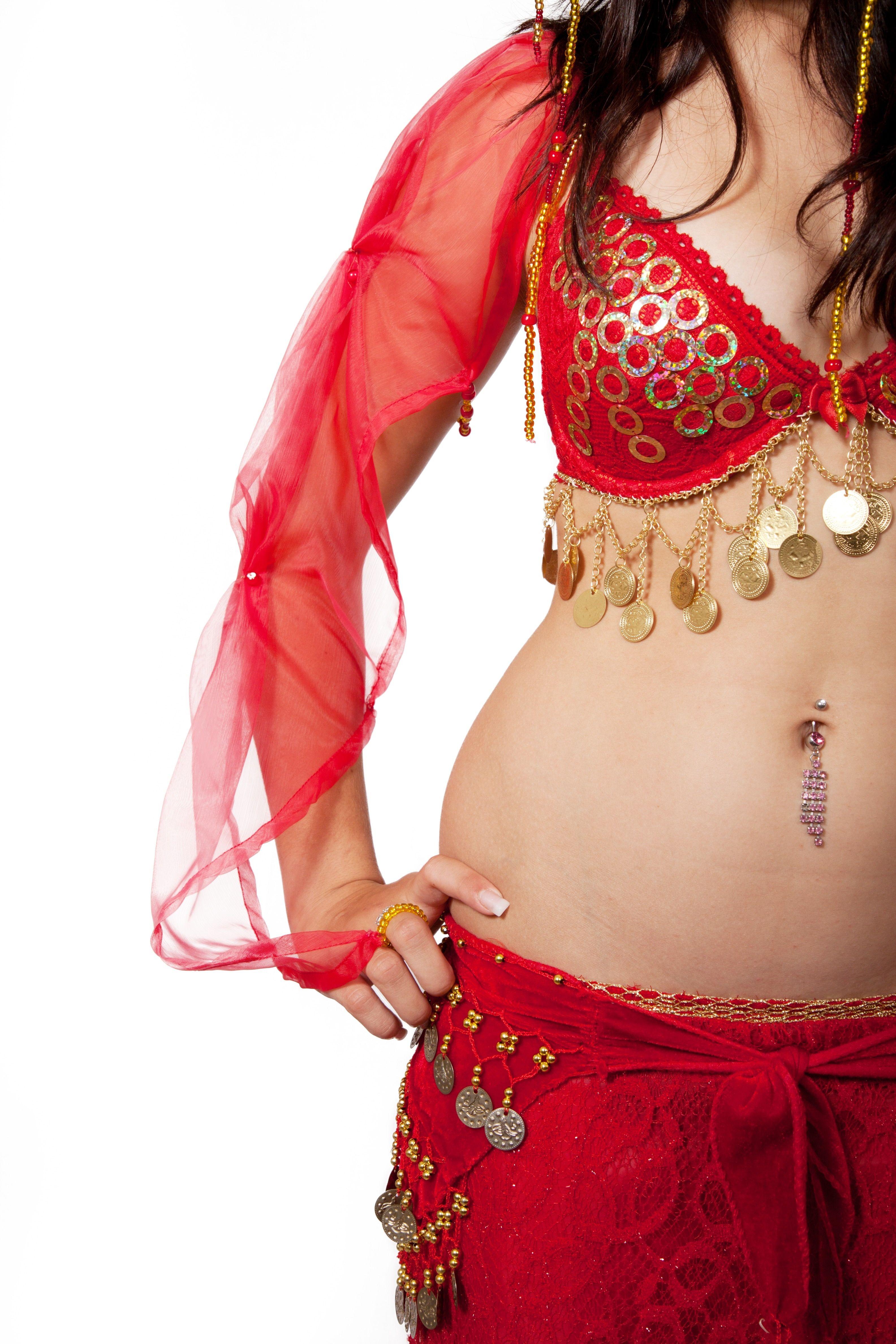 3168x4752 women's red belly dancing uniform free image