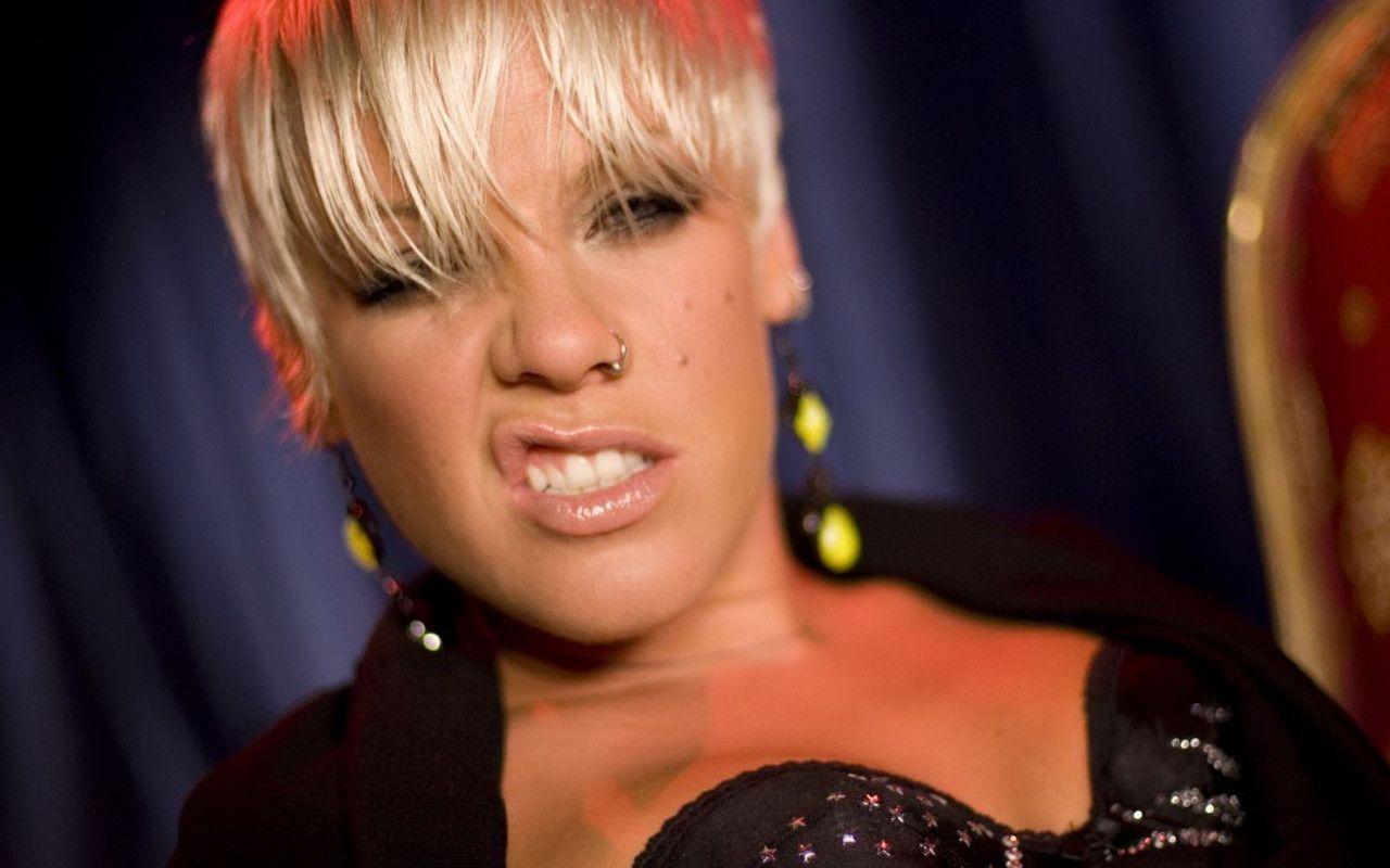 1280x800 Free download Pink Singer Wallpaper 15237 HD Wallpaper topwallpics [1280x800] for your Desktop, Mobile & Tablet. Explore Pink Wallpaper Singer. Pink Singer Wallpaper, Country Singers Wallpaper, Prince Singer Wallpaper