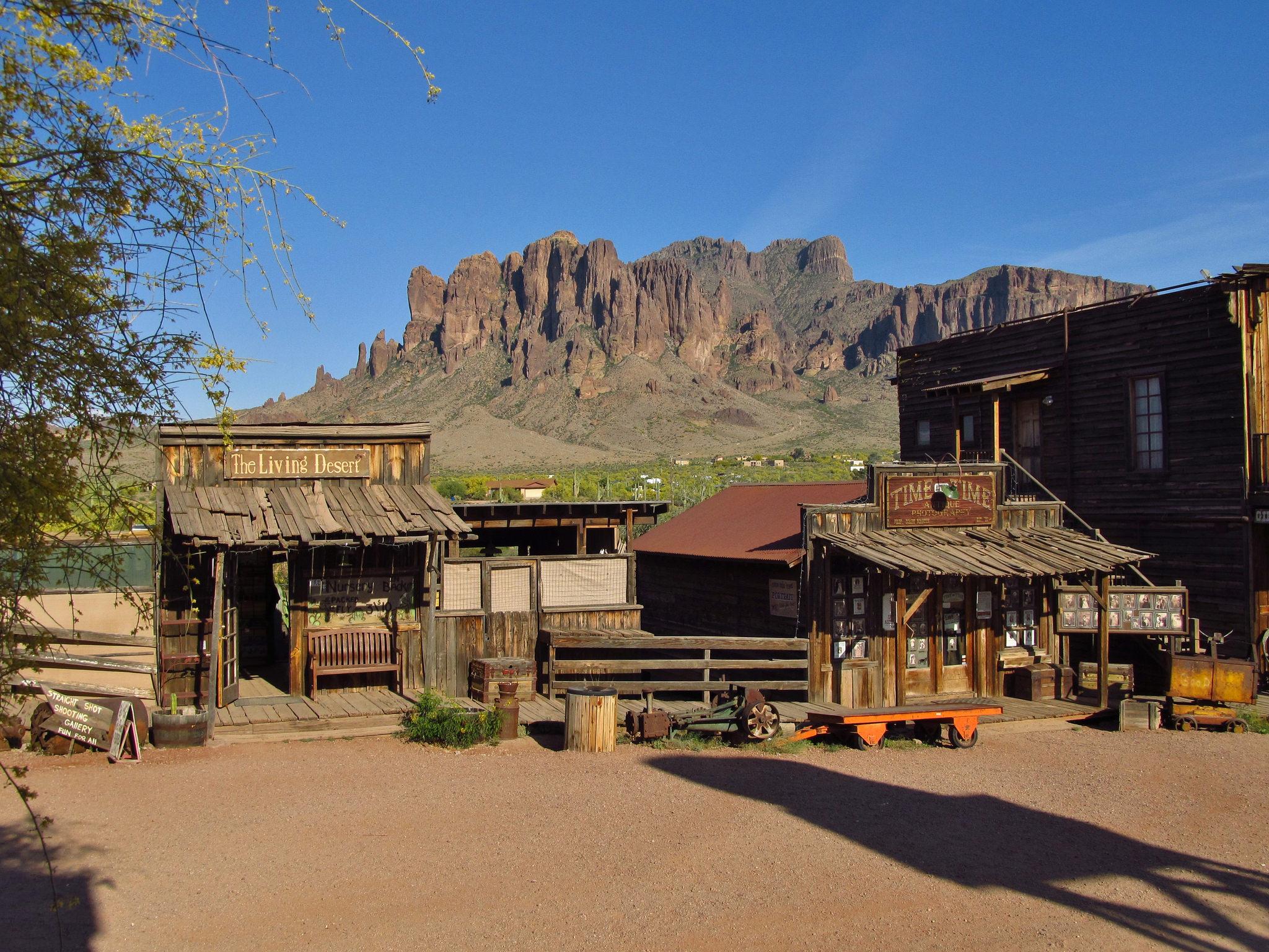 2048x1536 Goldfield Ghost Town: Things To Do In Arizona