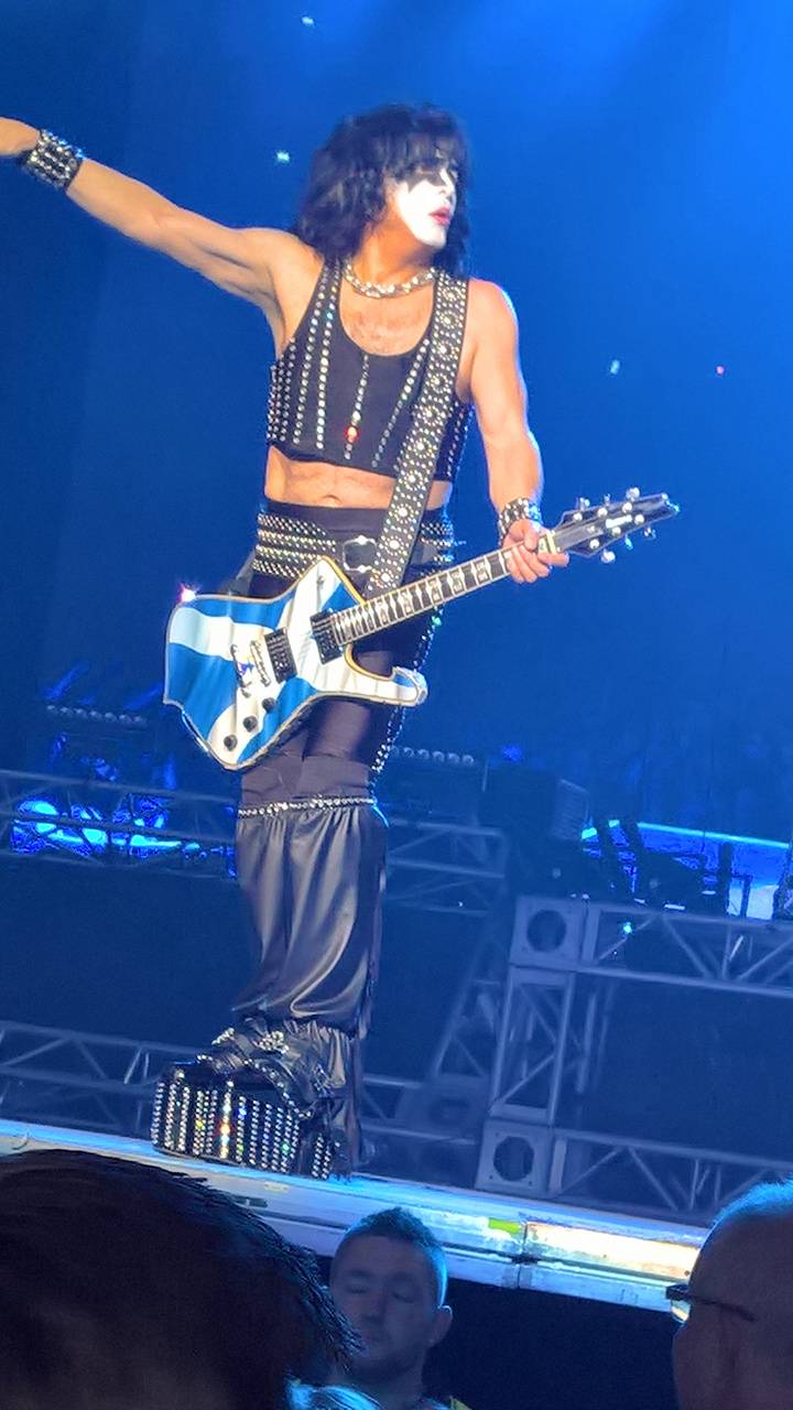720x1280 Paul Stanley Glasgow wallpaper