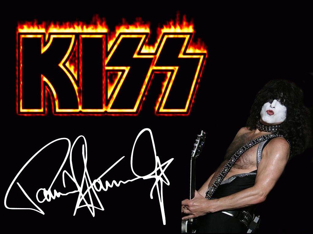 1024x768 My KISS Wallpaper