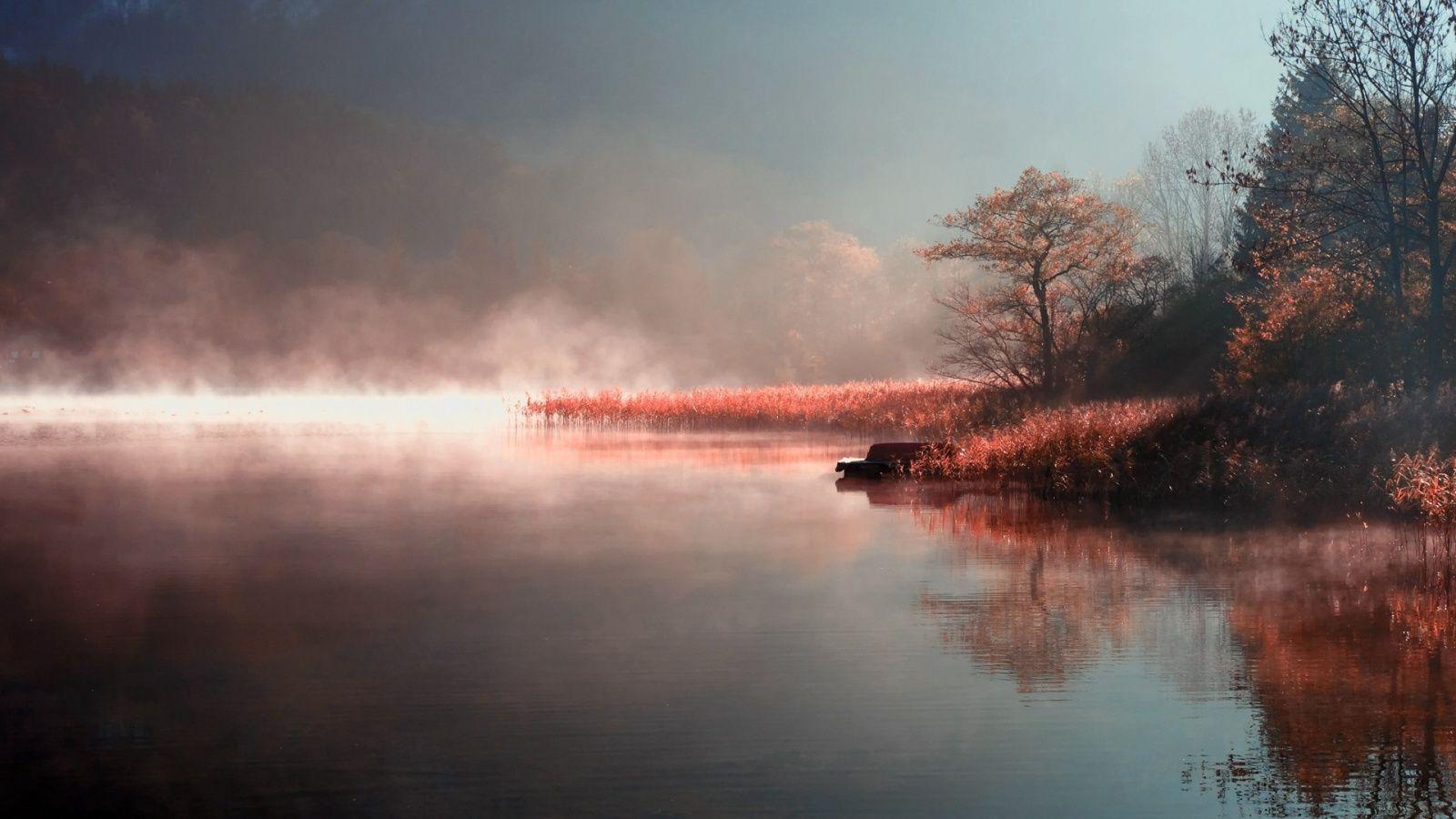 1600x900 Misty Autumn River Wallpaper