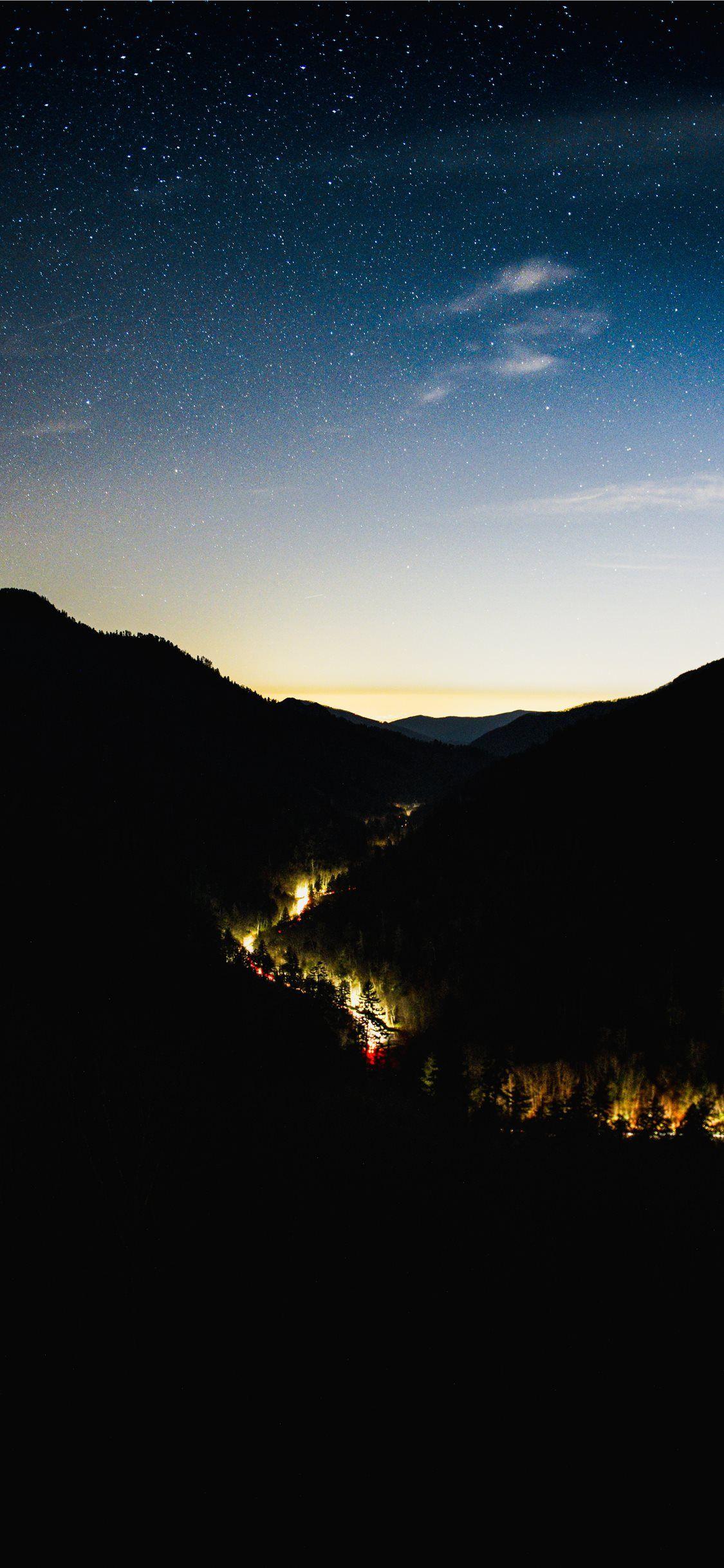1125x2436 Great Smoky Mountains United States iPhone X Wallpaper Free Download
