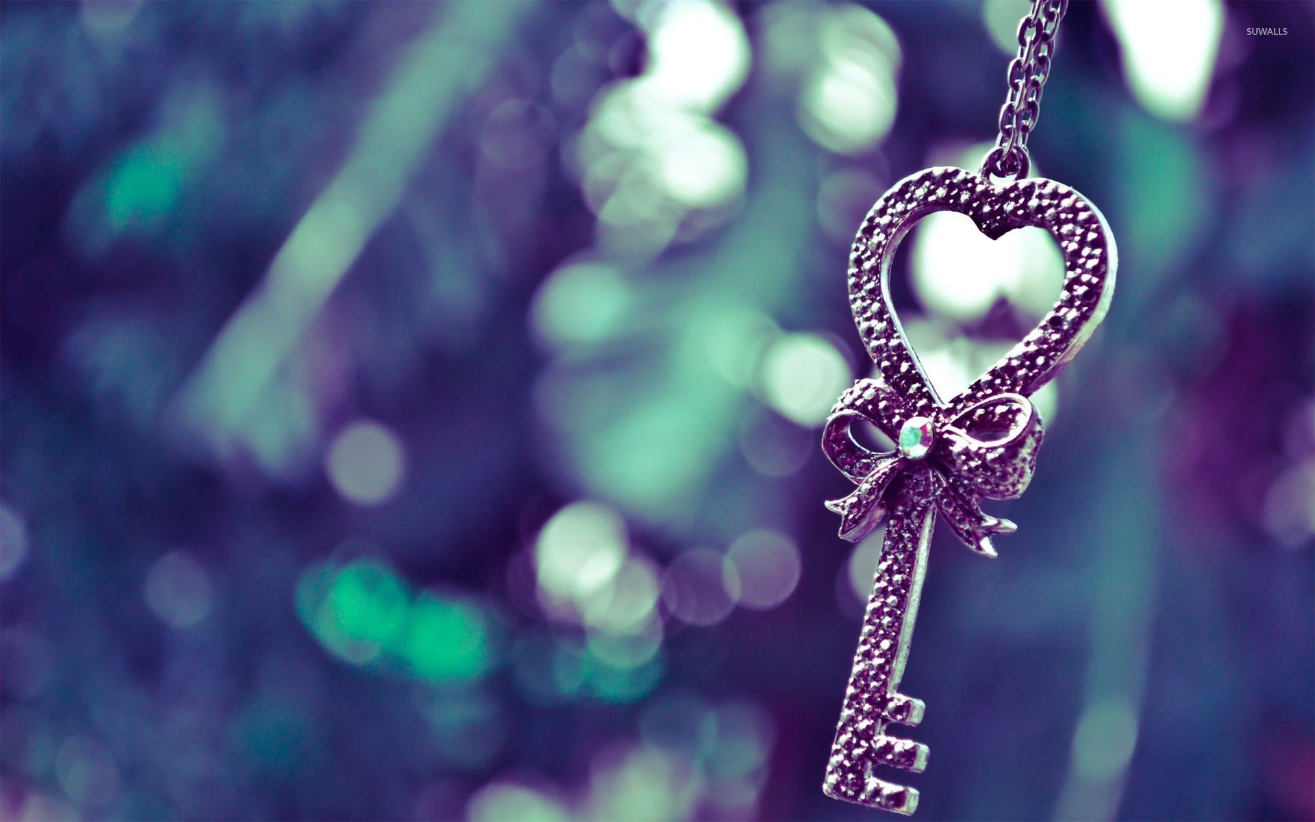 1920x1200 Key Wallpaper