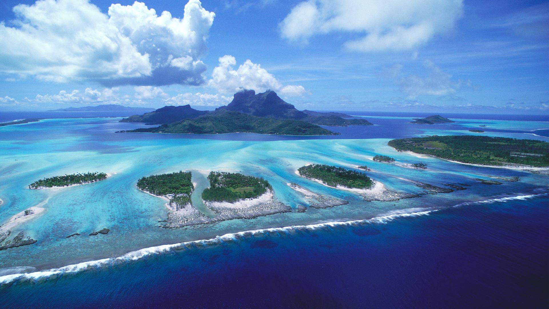 1920x1080 Bora Bora Island, A Major International Tourist Destination