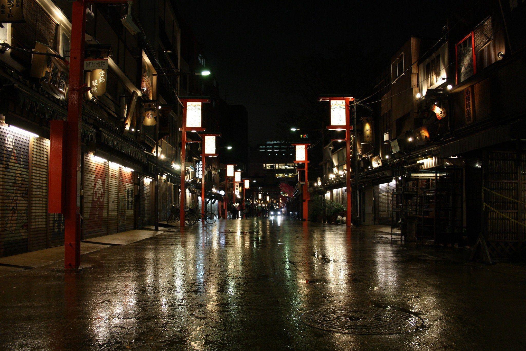 2048x1365 Rainy Asakusa Side Street [2048x1365]