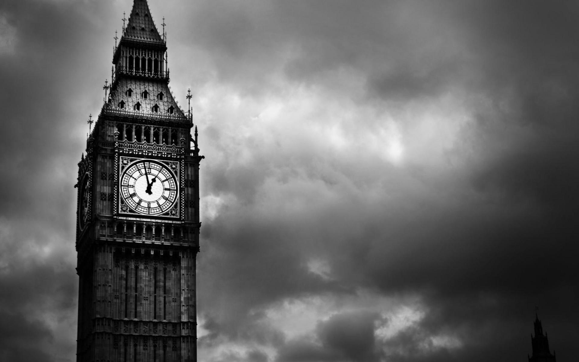 London Wallpaper Black And 3794976