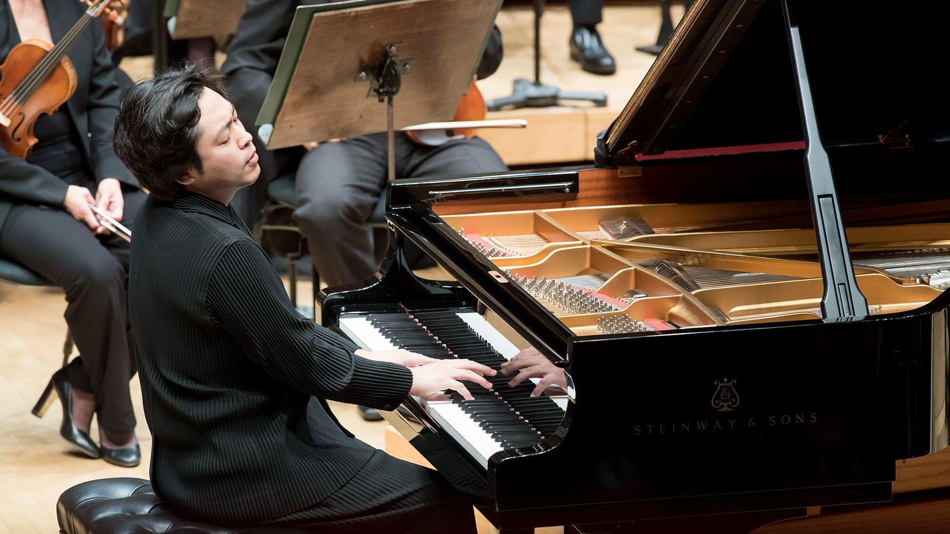 1920x1080 A Smashing Debut by Pianist Sunwook Kim at Thrilling CSO Concert