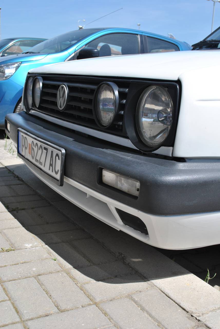 857x1280 Golf 2 wallpaper