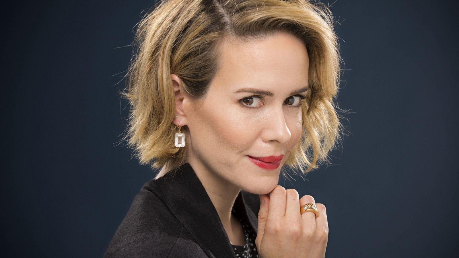 1600x900 HD Sarah Paulson Wallpaper