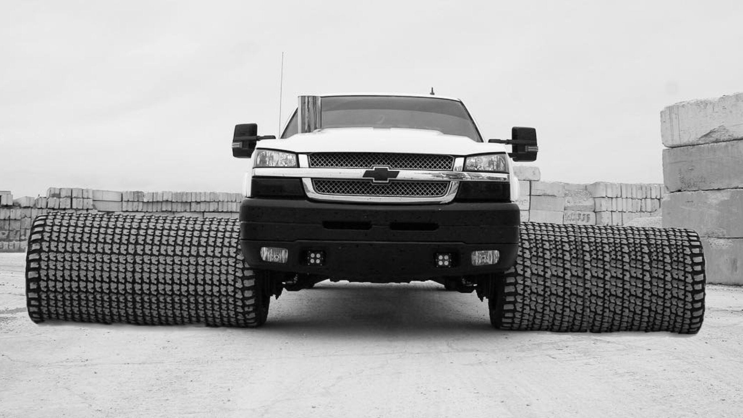 2560x1440 WhistlinDiesel Does It Again With Monstermax 2 Twin Diesel Monster Truck