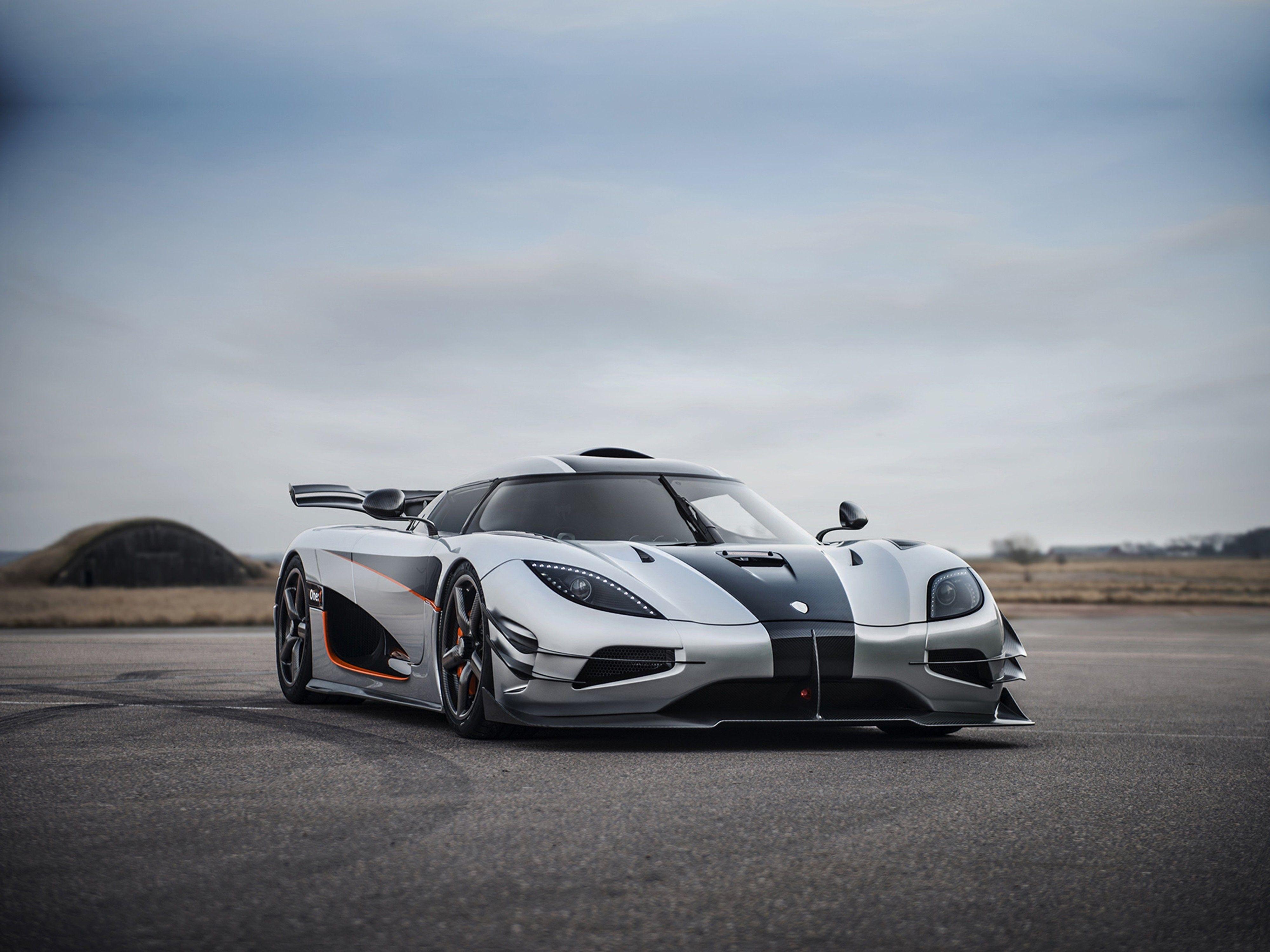 4000x3000 Koenigsegg Wallpaper 02098