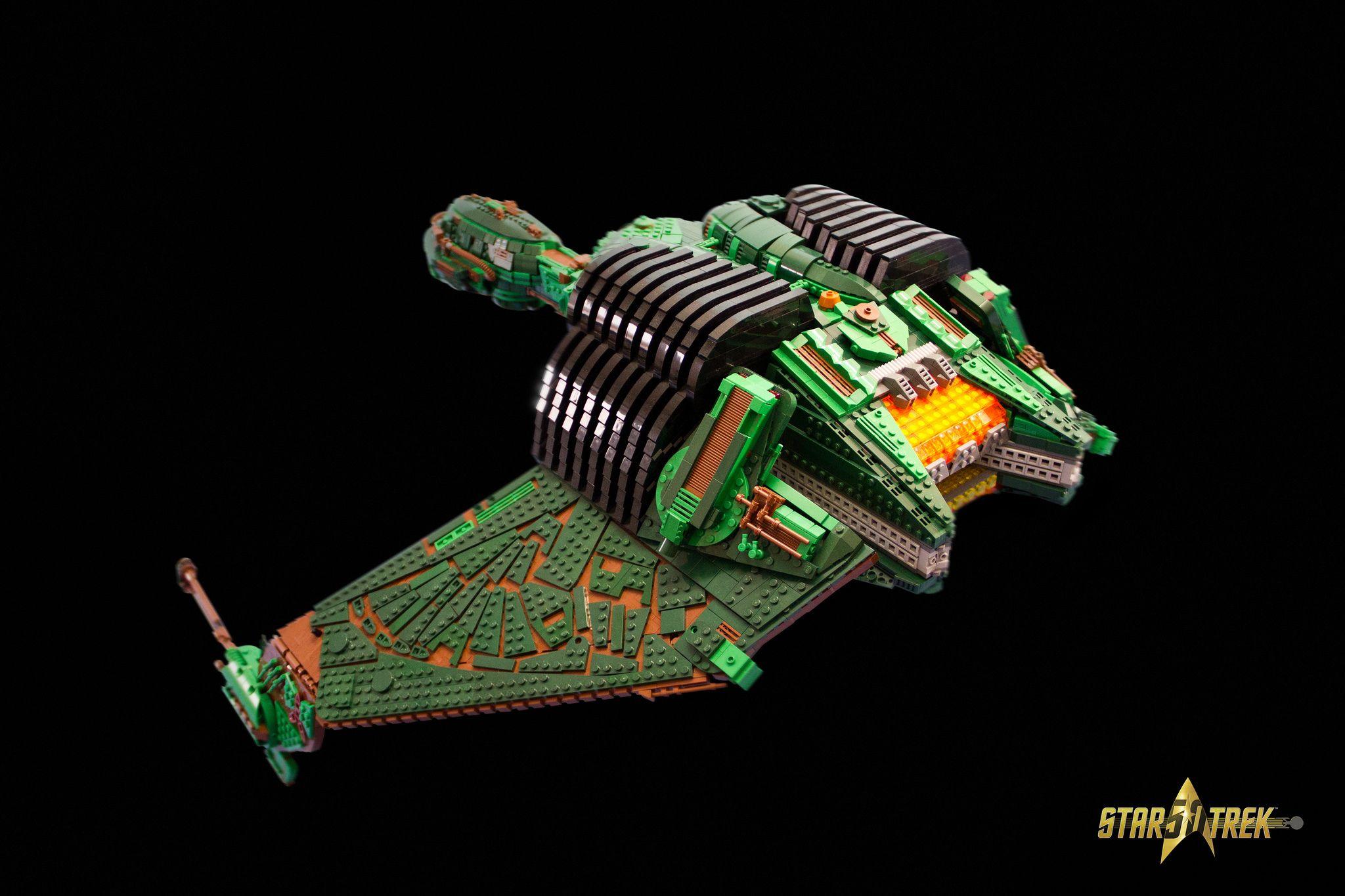 2048x1365 piece LEGO Klingon Bird of Prey
