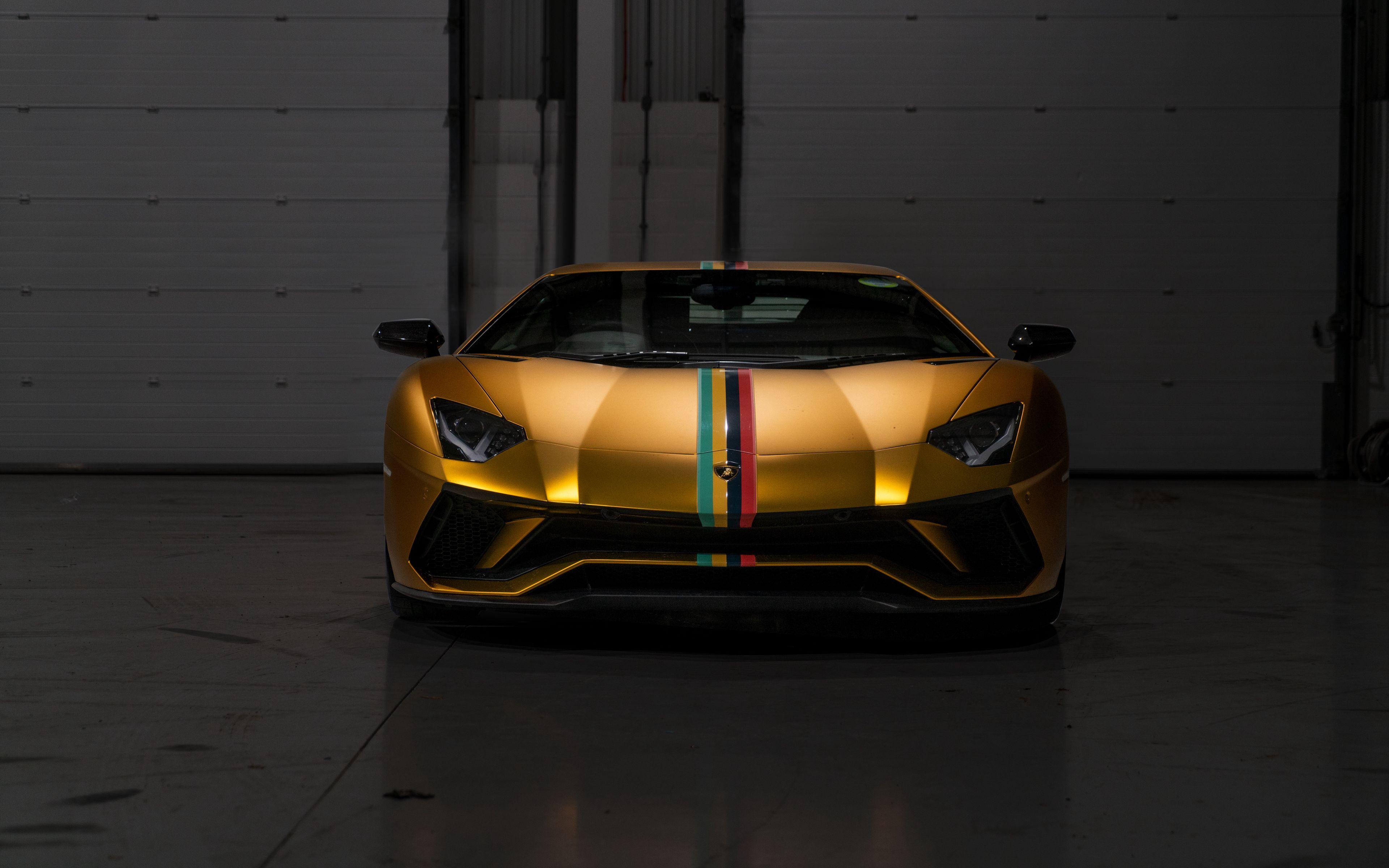 Golden Car Wallpapers Top Free Golden Car Backgrounds WallpaperAccess