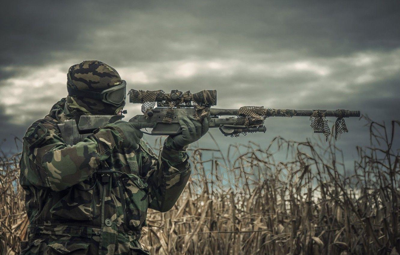 1332x850 Wallpaper green, wallpaper, gun, soldier, military, weapon, power, man, sniper, assassin, shooter, killer, rifle, warrior, corn, farm image for desktop, section оружие