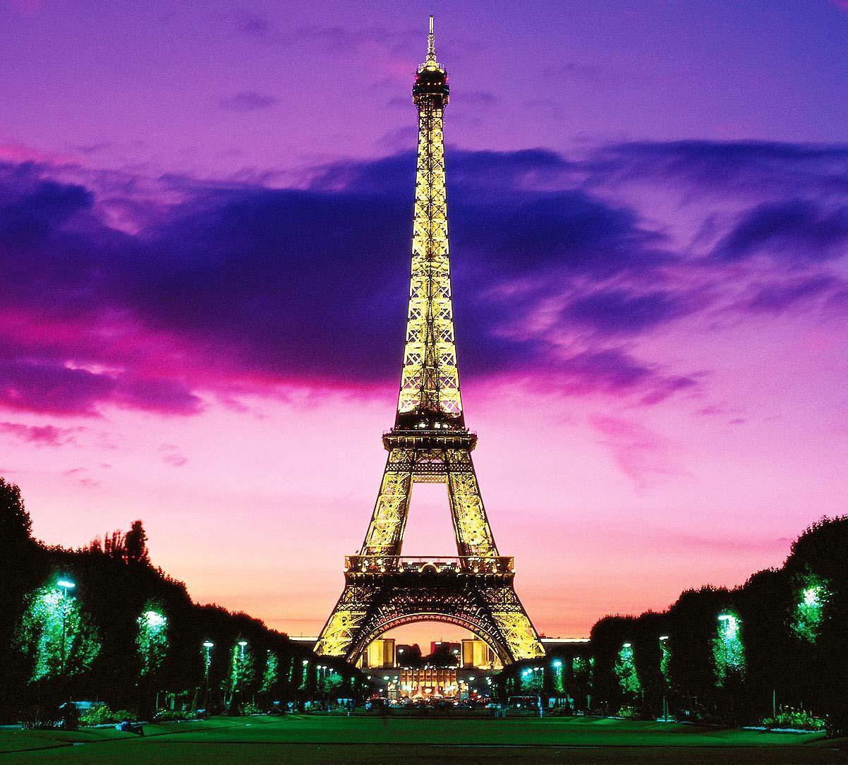 Cute Paris Wallpaper A Lyybj Datasrc img128098  Eiffel Tower Wallpaper  Hd Pink  736x1099 Wallpaper  teahubio