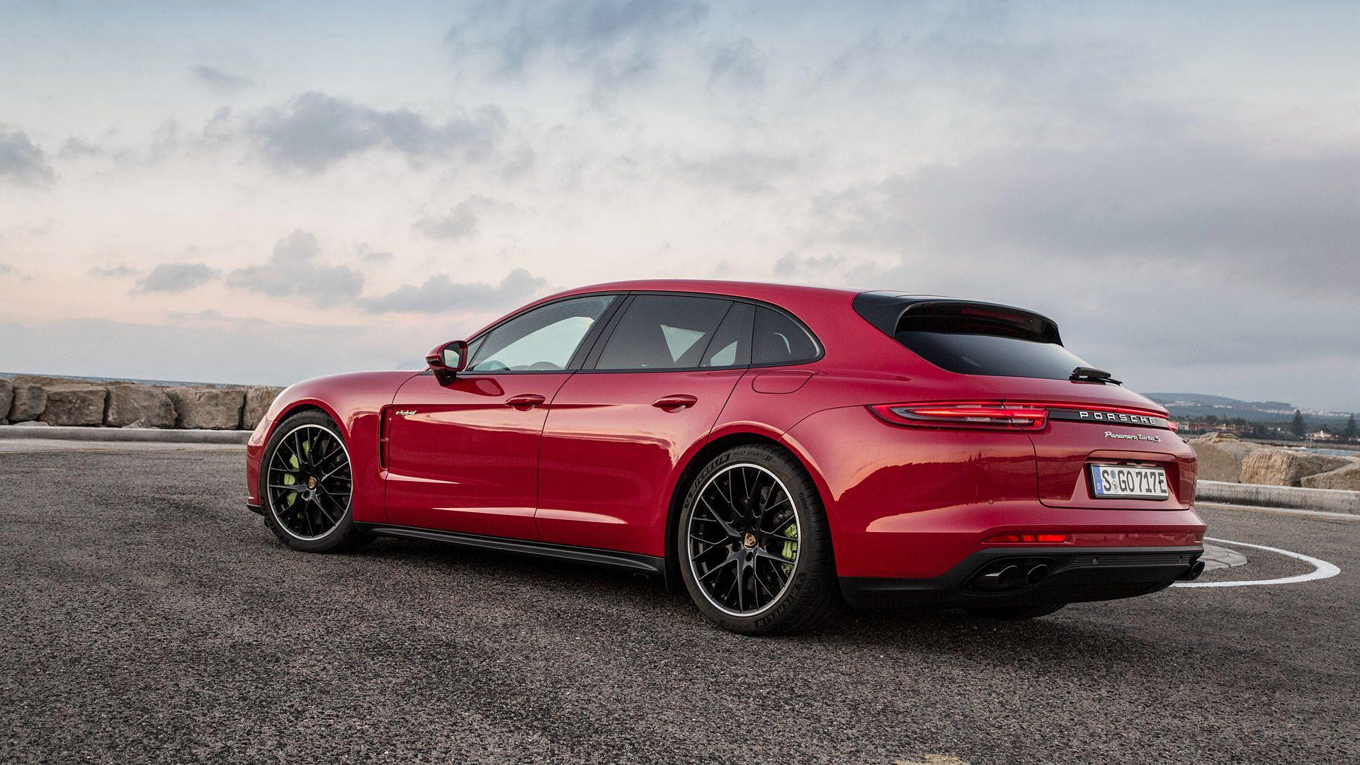 1920x1080 Porsche Panamera Turbo S E Hybrid Wallpaper, Specs & Videos