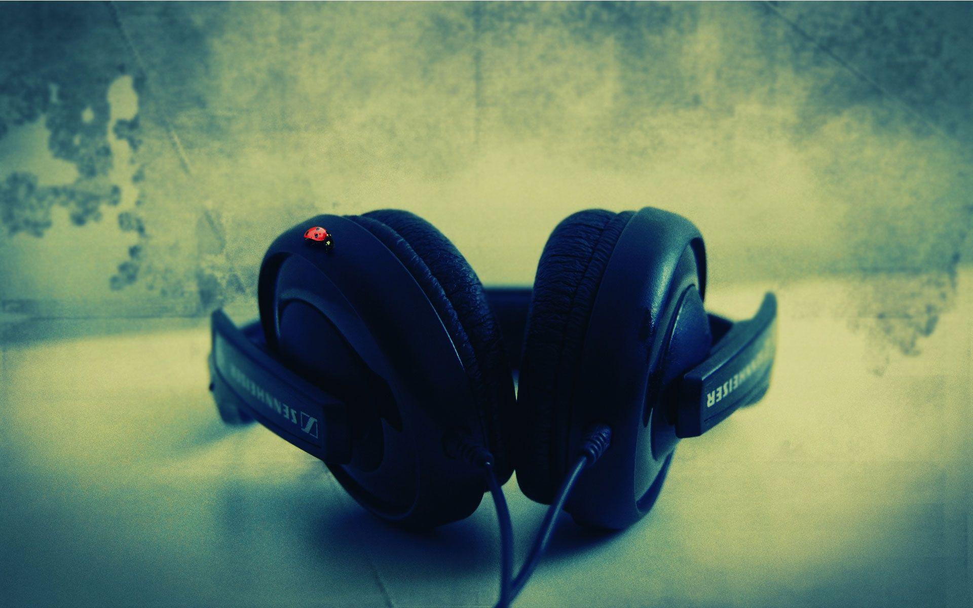 1920x1200 Sennheiser Headphones wallpaper, music and dance wallpaper