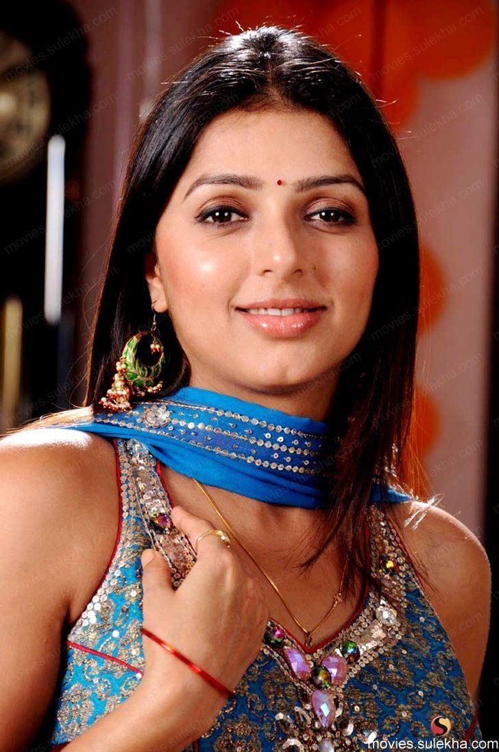 728x1096 of Bhumika Chawla Tamil Wallpaper, Bhumika Chawla Desktop Picture, Bhumika Chawla Posters, 800x600 Wallpaper