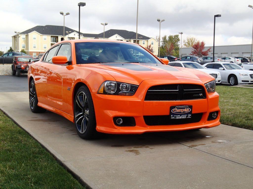 Dodge Charger srt 2014