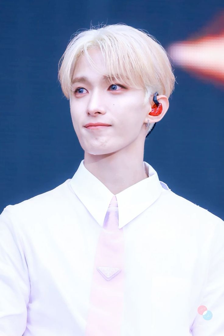 736x1104 Dk pink seventeen. Seventeen dk desktop wallpaper, Blonde dk seventeen, Seokmin