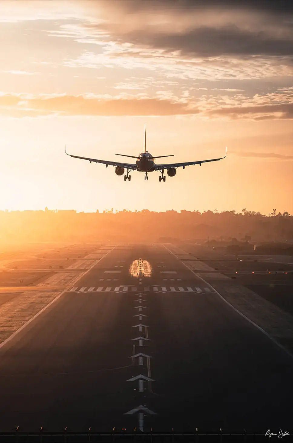 968x1462 Flight Takeoff Wall Art. BIG Wall Décor
