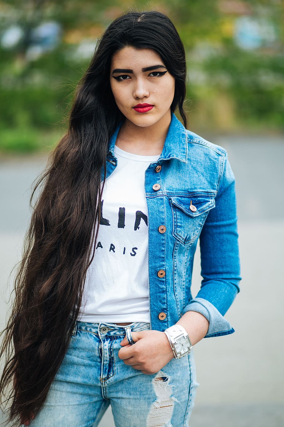910x1365 HD wallpaper: woman in blue denim jacket and jeans facing camera, girl, beautiful