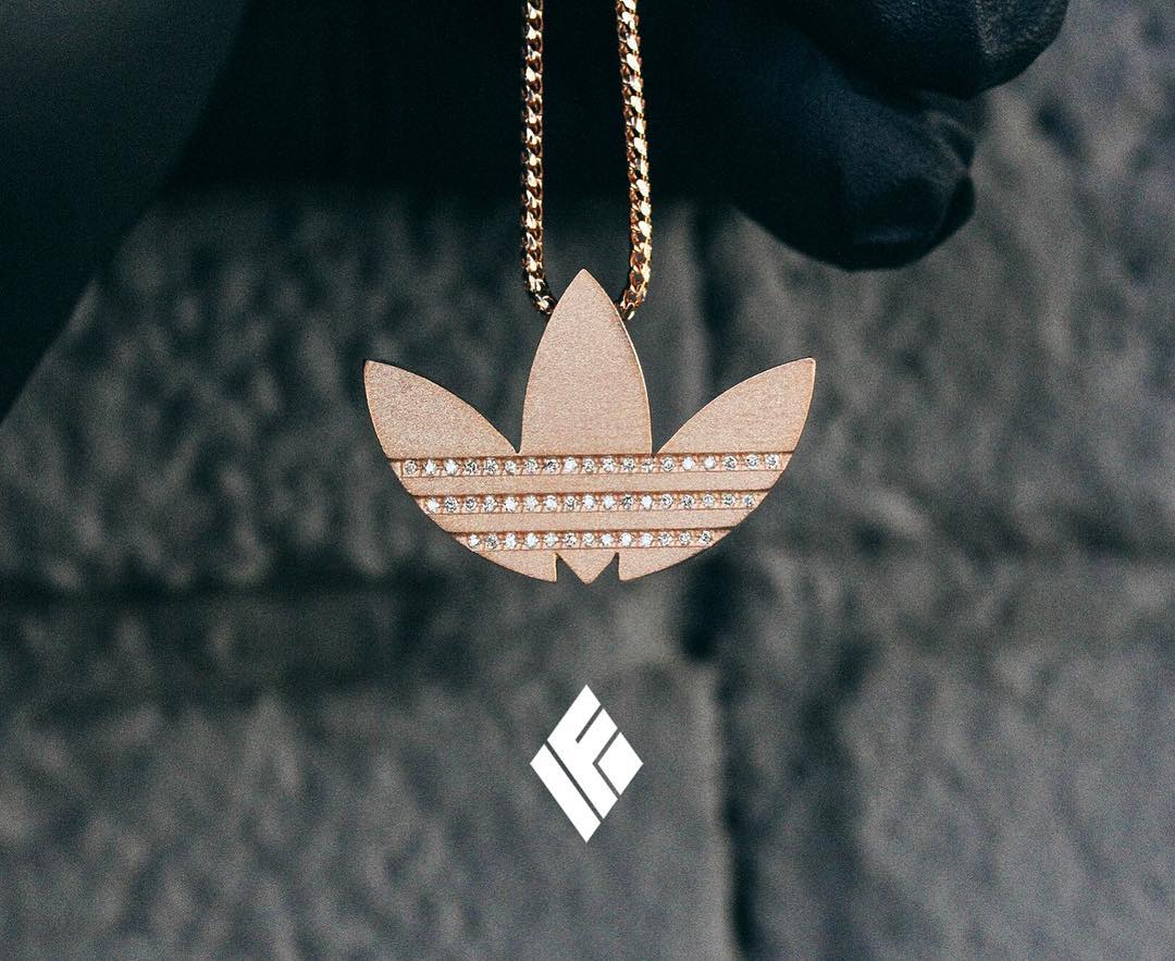 1080x883 Gold Adidas Logo Black Gold Logo Adidas Wallpaper Gold Adidas Wallpaper Gold Black