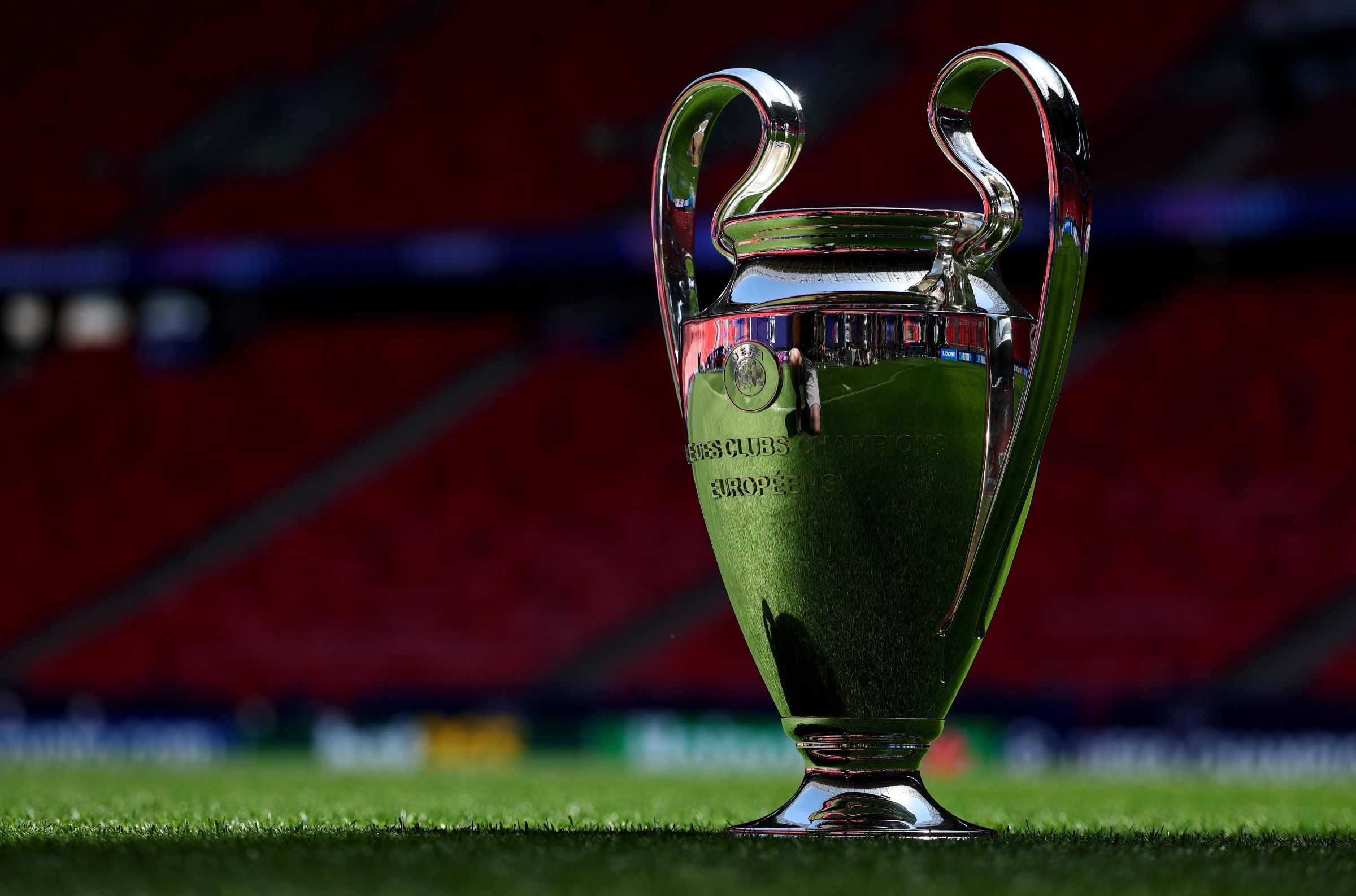 2400x1587 Champions League Final Open Thread. Cartilage Free Captain