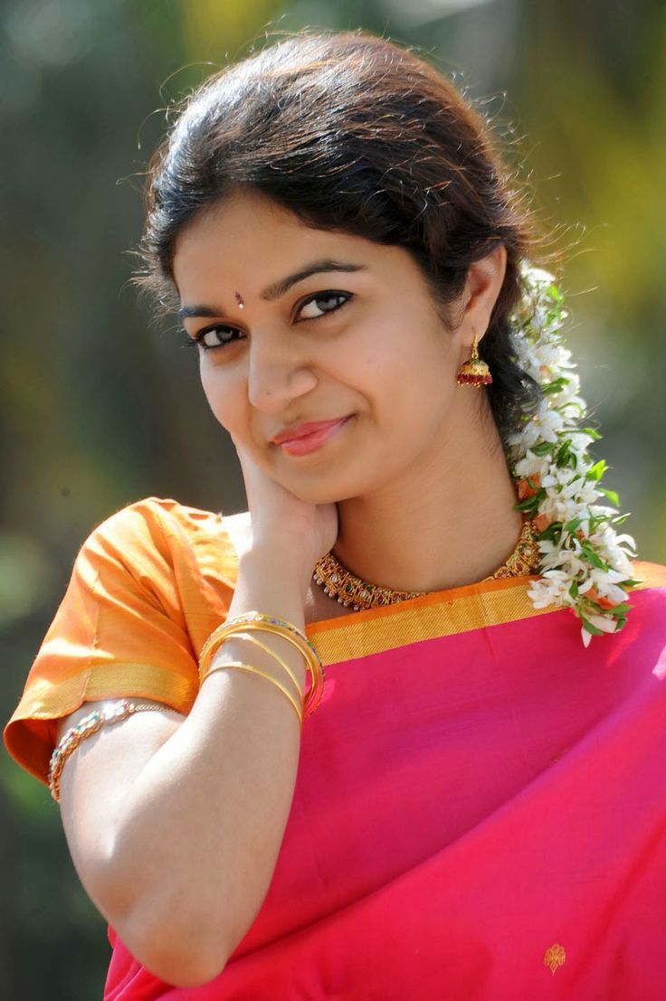 736x1107 Swathi Reddy HD image