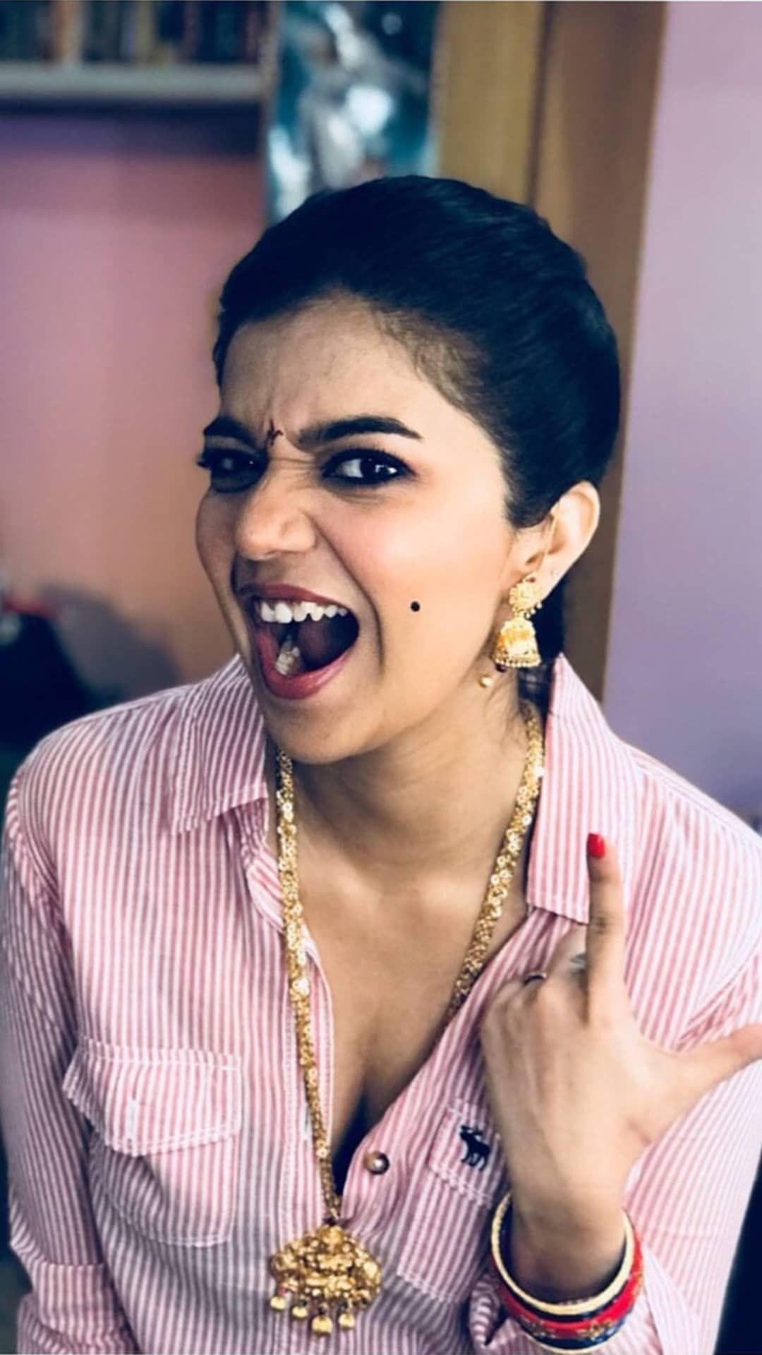 1080x1920 Swathi Reddy Wallpaper
