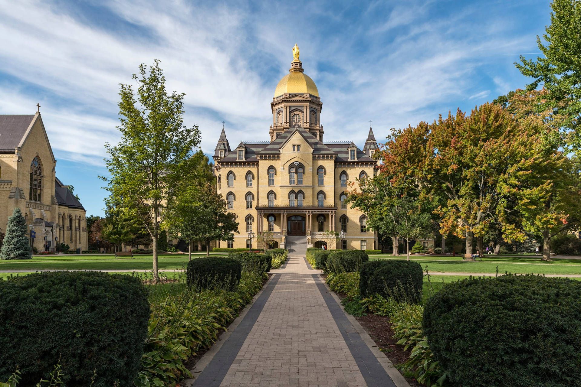 1920x1280 University Of Notre Dame Historical Landmark Wallpaper