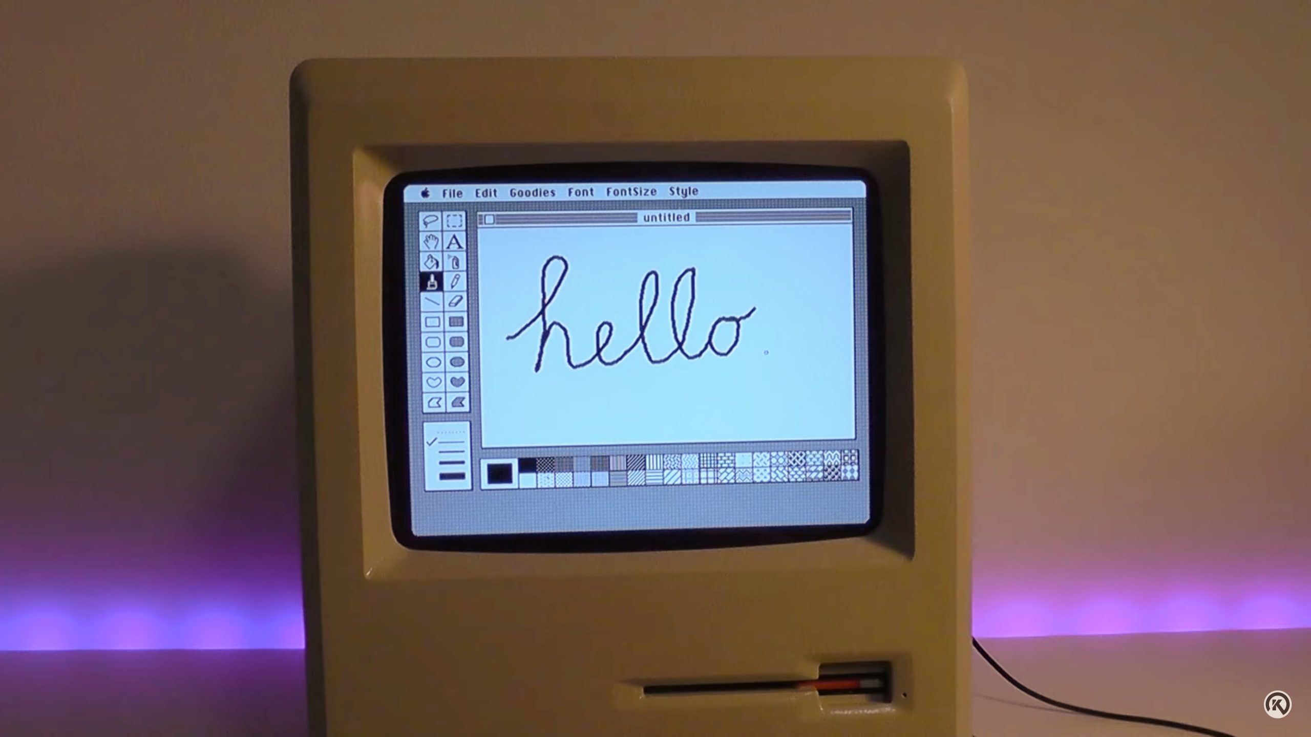 2560x1440 Entirely Accurate 3D Printed Mac Plus Built In These 29 Painstaking Steps