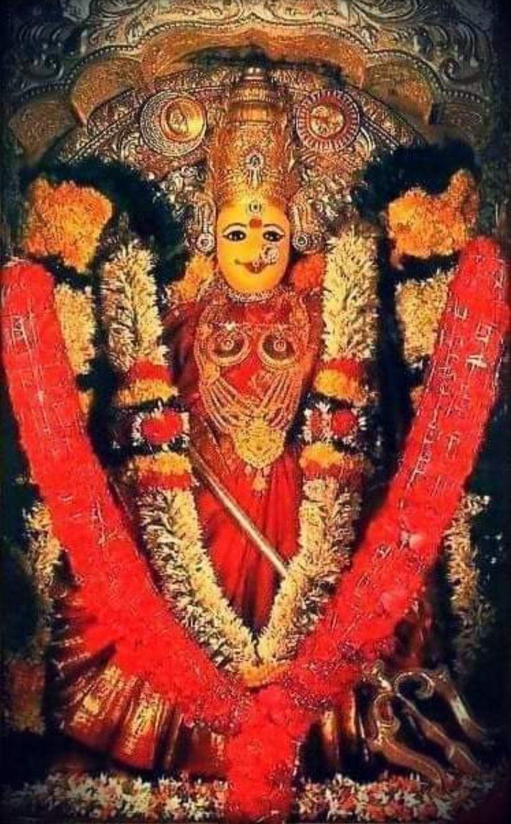 744x1200 Maa Kanaka Durga Mandir Vijayawada #AndhraPradesh The Murti Of Maa Durga Here Is A Swayambhu (self Manifested) Her Murti Here Depicts Her 8 Armed Form Each Holding A Powerful Weapon In A Standing