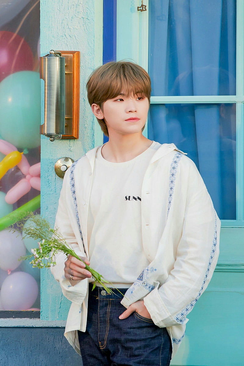 800x1200 HD lee jihoon wallpaper
