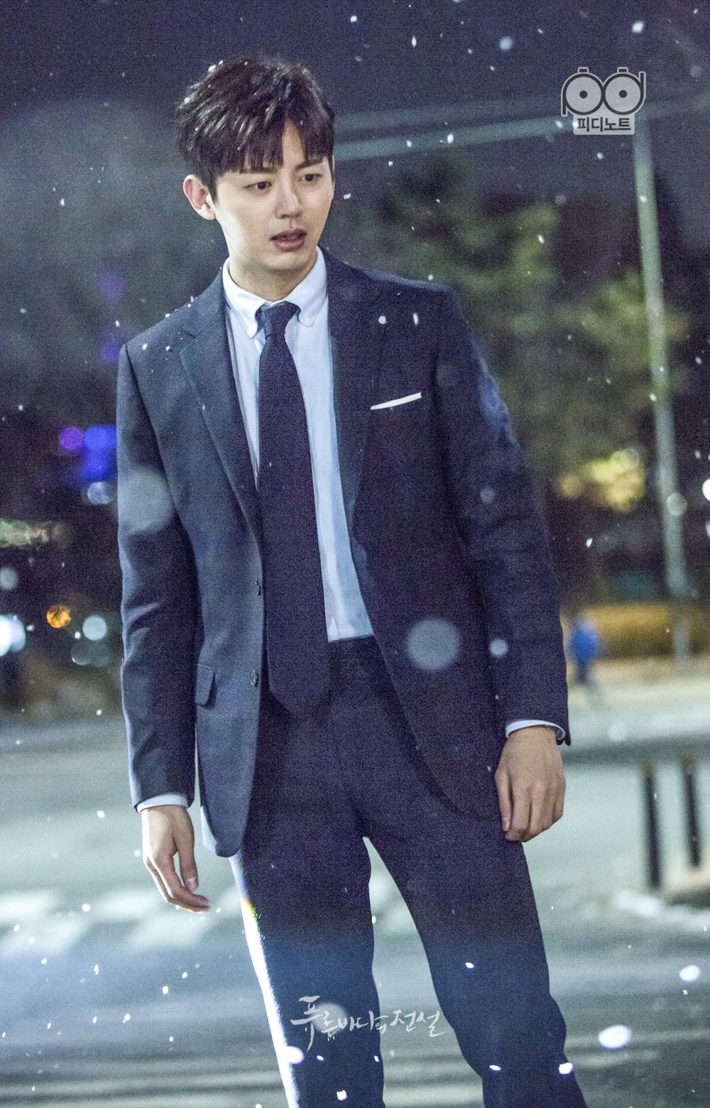 1000x1560 Legend of the Blue Sea (2016)