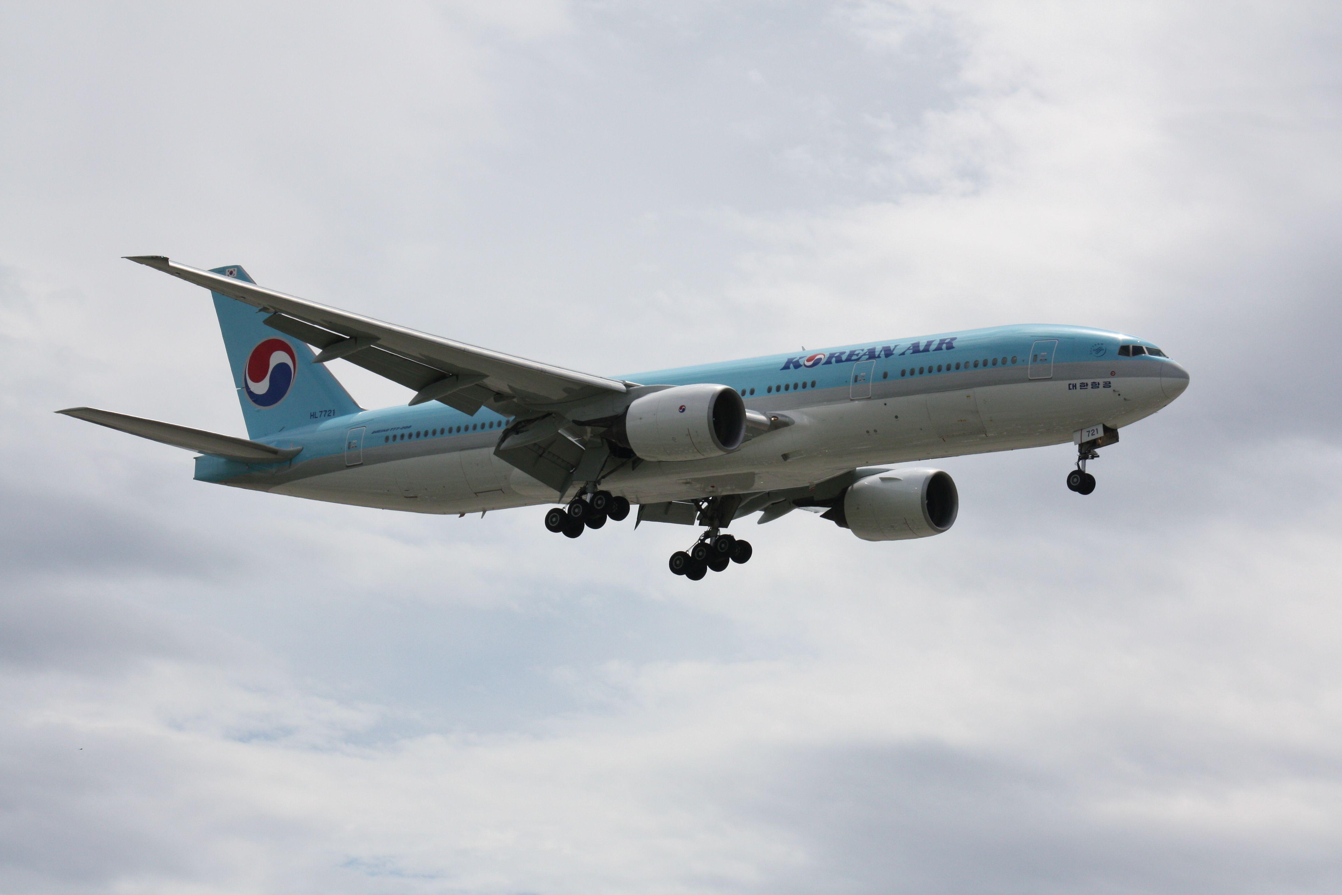 4272x2848 Korean Air 777 2B5 ER