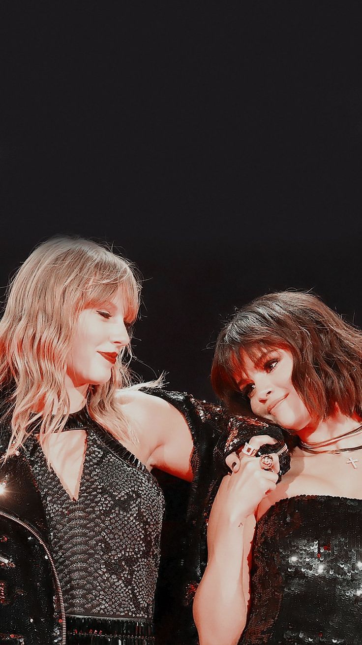 736x1309 Taylor And Selena