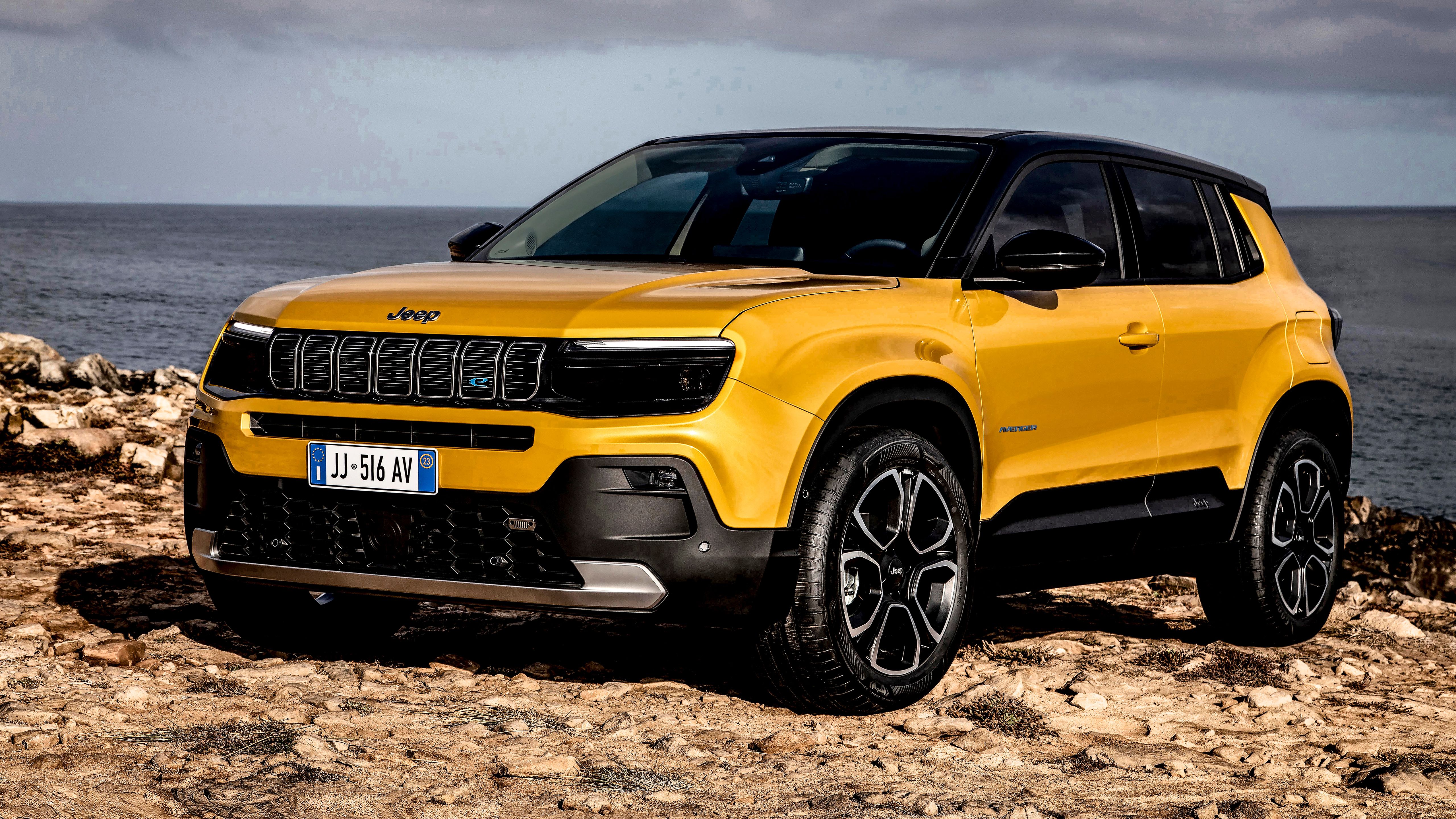 5120x2880 Jeep Avenger e First Edition 2023 5K Wallpaper Car Wallpaper