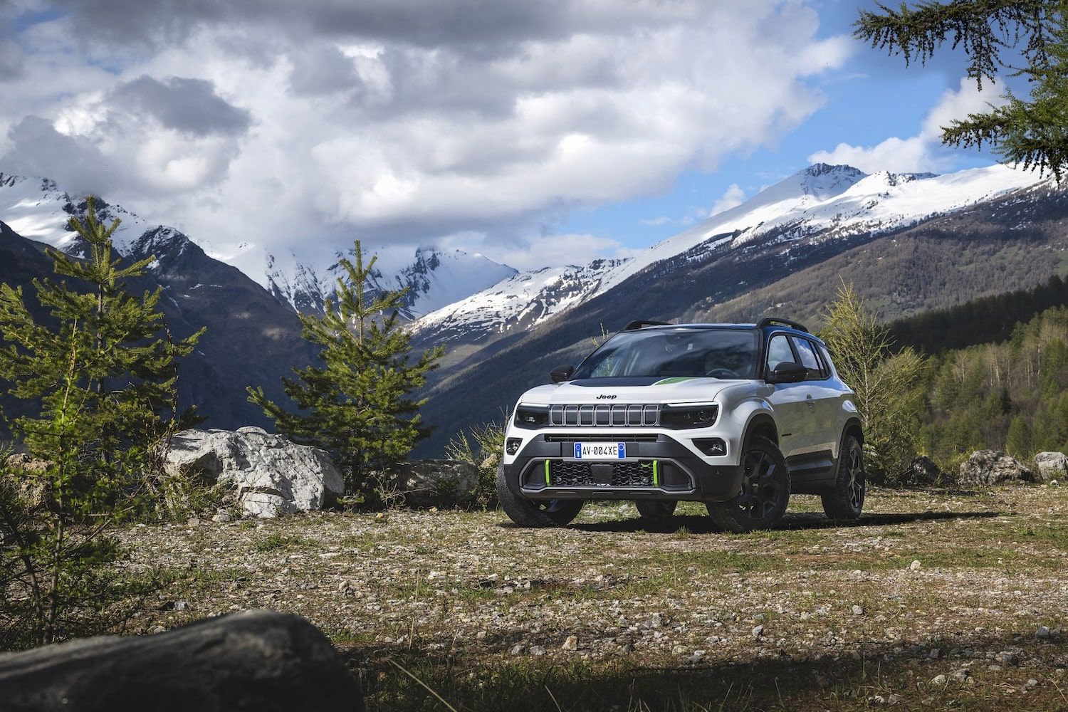 1500x1000 Jeep Avenger 4xe Debuts As All New Ford Puma Rival